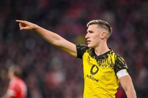 拜仁有意施洛特贝克！图片报：多特想打感情牌，可能强留合同到期