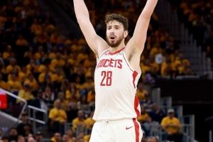 空砍39分11板7助1断1帽！奥科吉：申京是我们的进攻支柱